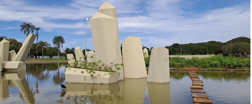 Praça dos Cristais: a herança de destruição dos bolsonaristas