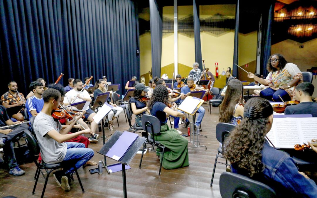 Mais de 3,4 mil pessoas participam de curso de verão da Escola de Música