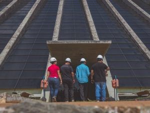 Secretário visita obras da Sala Martins Pena