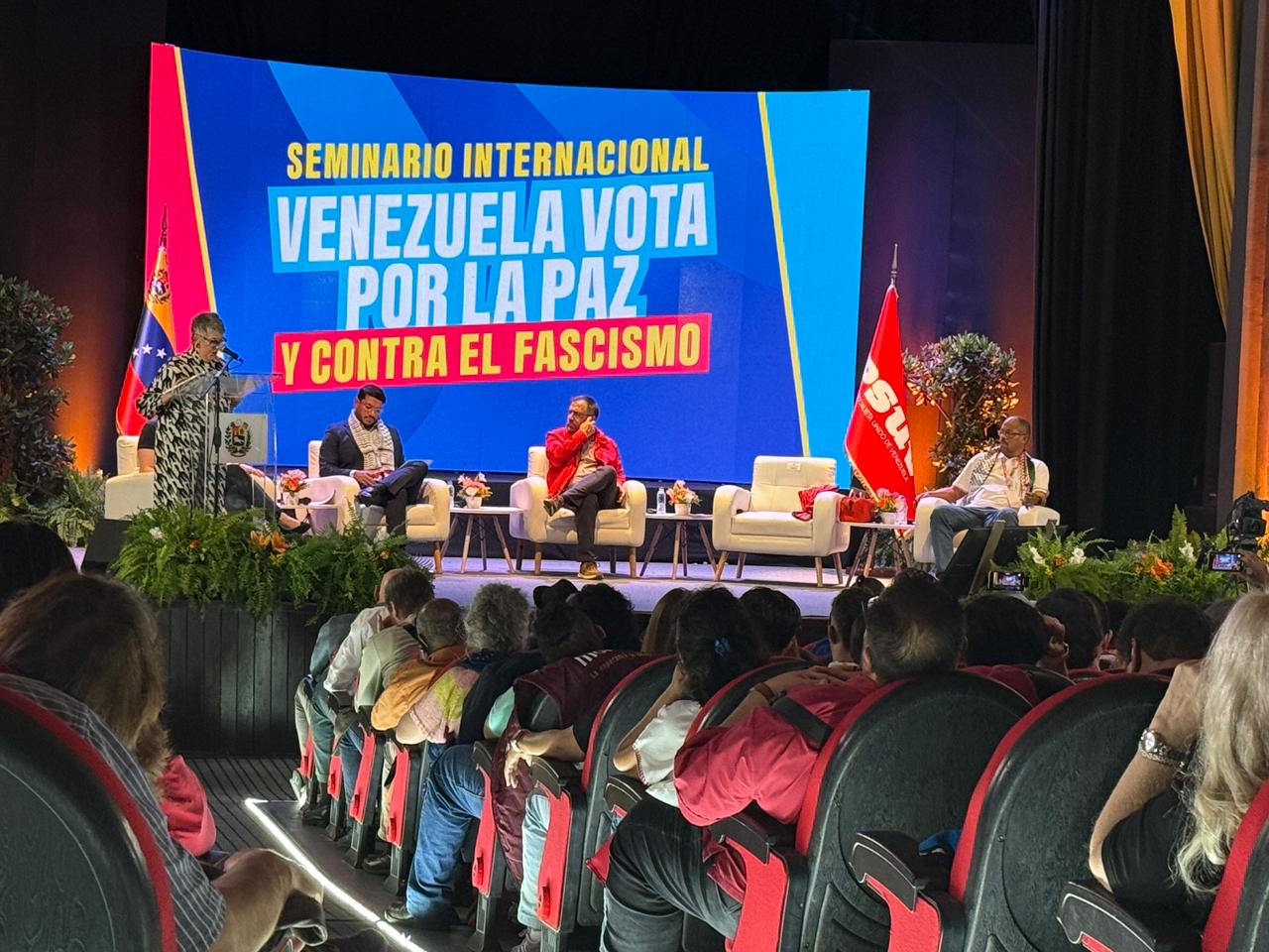 No momento, você está visualizando TV Comunitária de Brasília presente na mega eleições na Venezuela de 25 de Maio