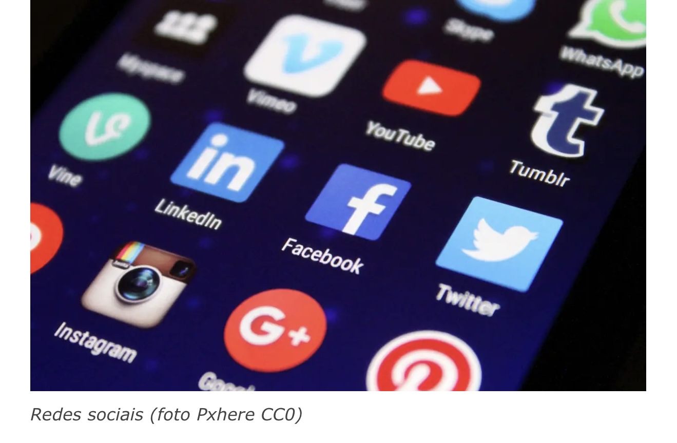 No momento, você está visualizando ARTIGO – As redes sociais e o eu como mercadoria