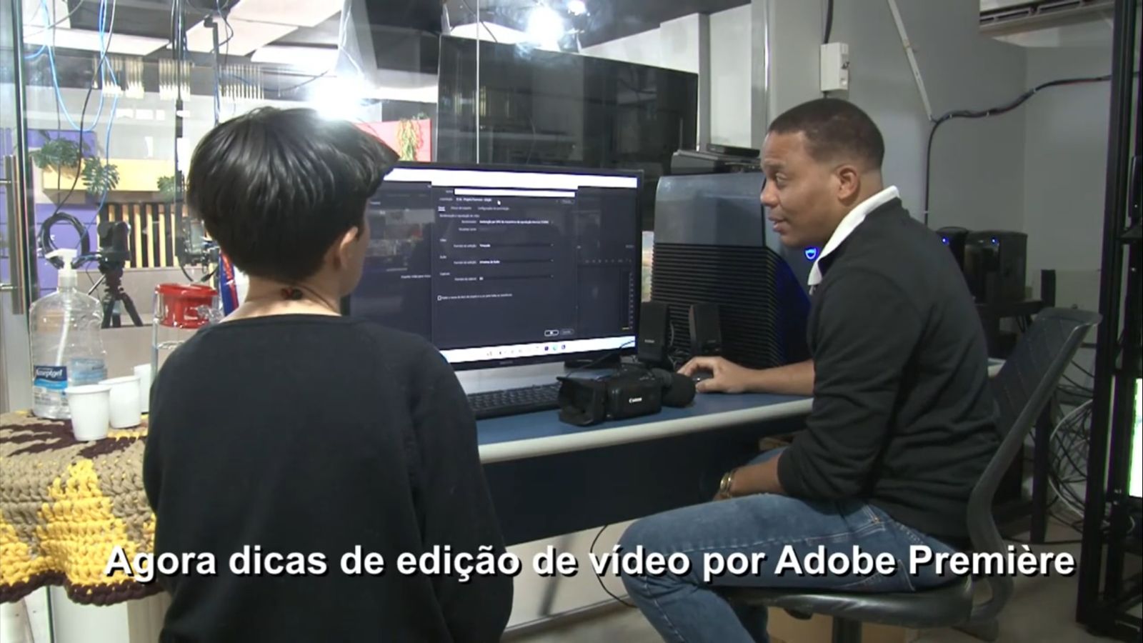 No momento, você está visualizando Recanto dos Encantados – Xukurus do Ororubá e TV Comunitária de Brasília oferecem aula gratuita de edição de vídeo em Adobe Première