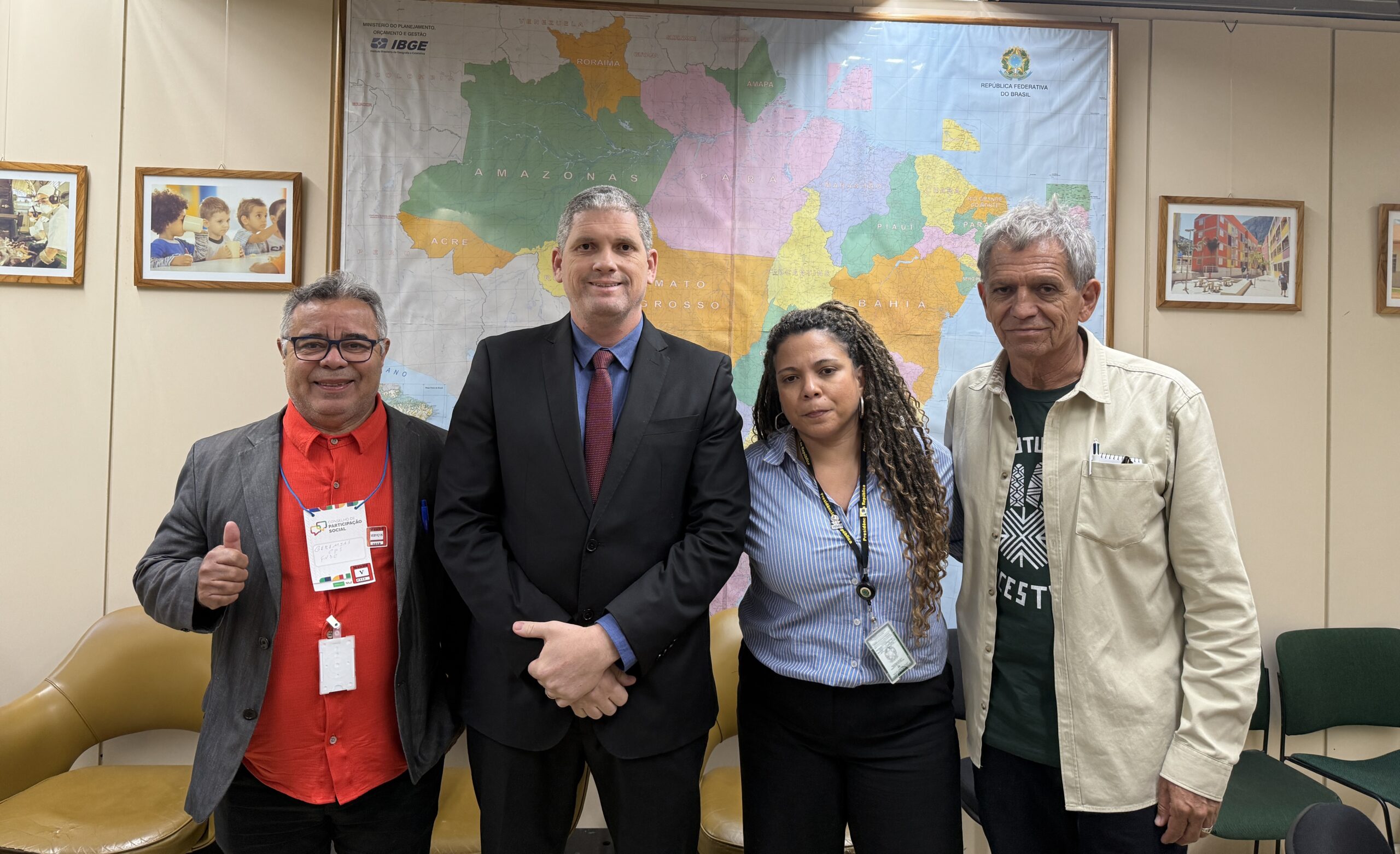 No momento, você está visualizando TV Comunitária de Brasília e Abraço Brasil reivindicam verbas para rádios e canais comunitários na Secom da Presidência da República