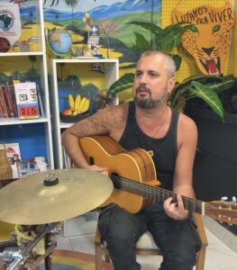 Leia mais sobre o artigo Lucas Soledade está em Brasília e tem agenda de show no Pinella Bar da Asa Norte