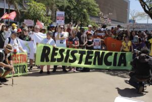 Leia mais sobre o artigo População vai às ruas do país em defesa da soberania e contra anistia a golpistas