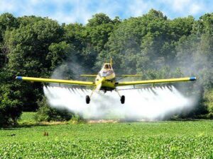 Leia mais sobre o artigo Alerta: O Brasil está vivendo uma guerra química silenciosa com o PCC dominando o agrotóxico ilegal