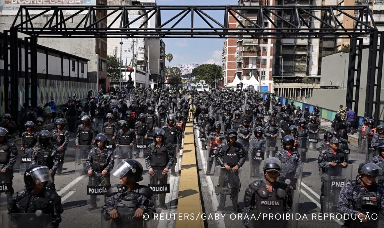 No momento, você está visualizando Juristas pedem que tribunal internacional investigue ação na Venezuela