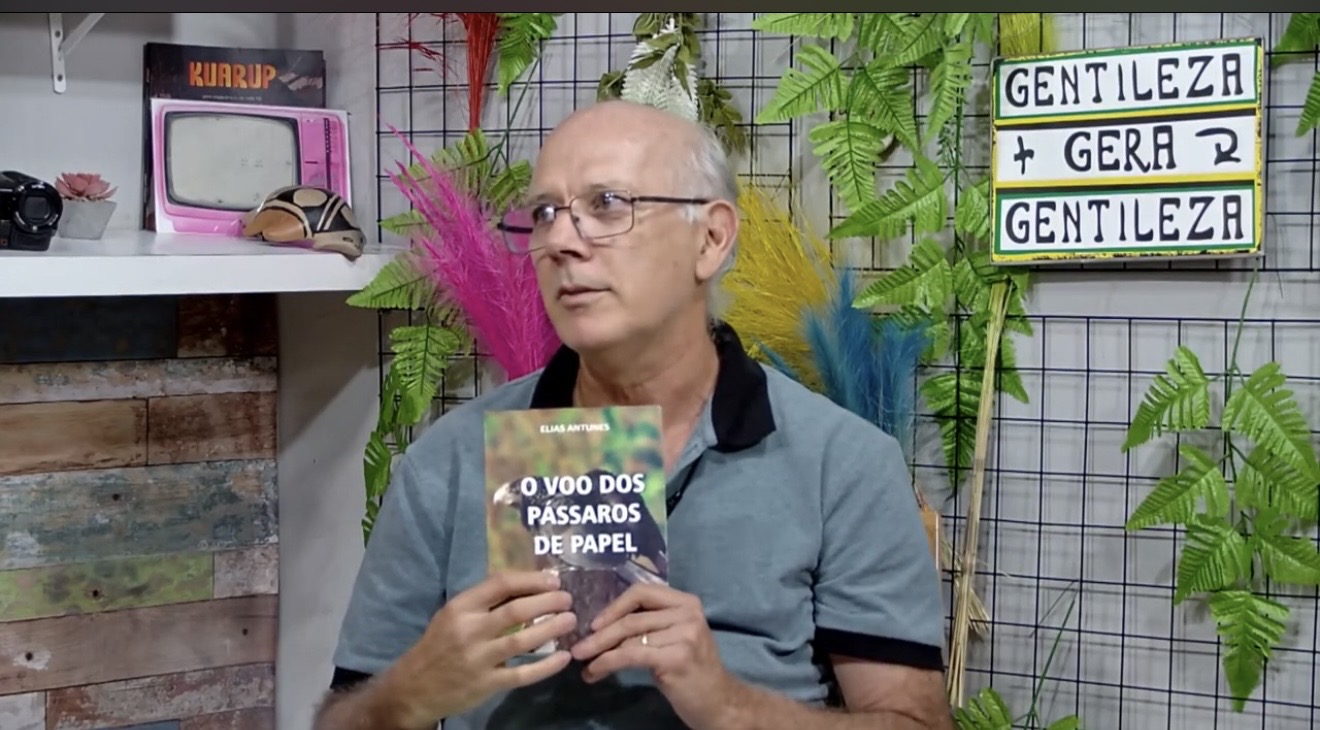 Leia mais sobre o artigo Escritor Elias Antunes conta sua trajetória literária na tela do Letras & Livros