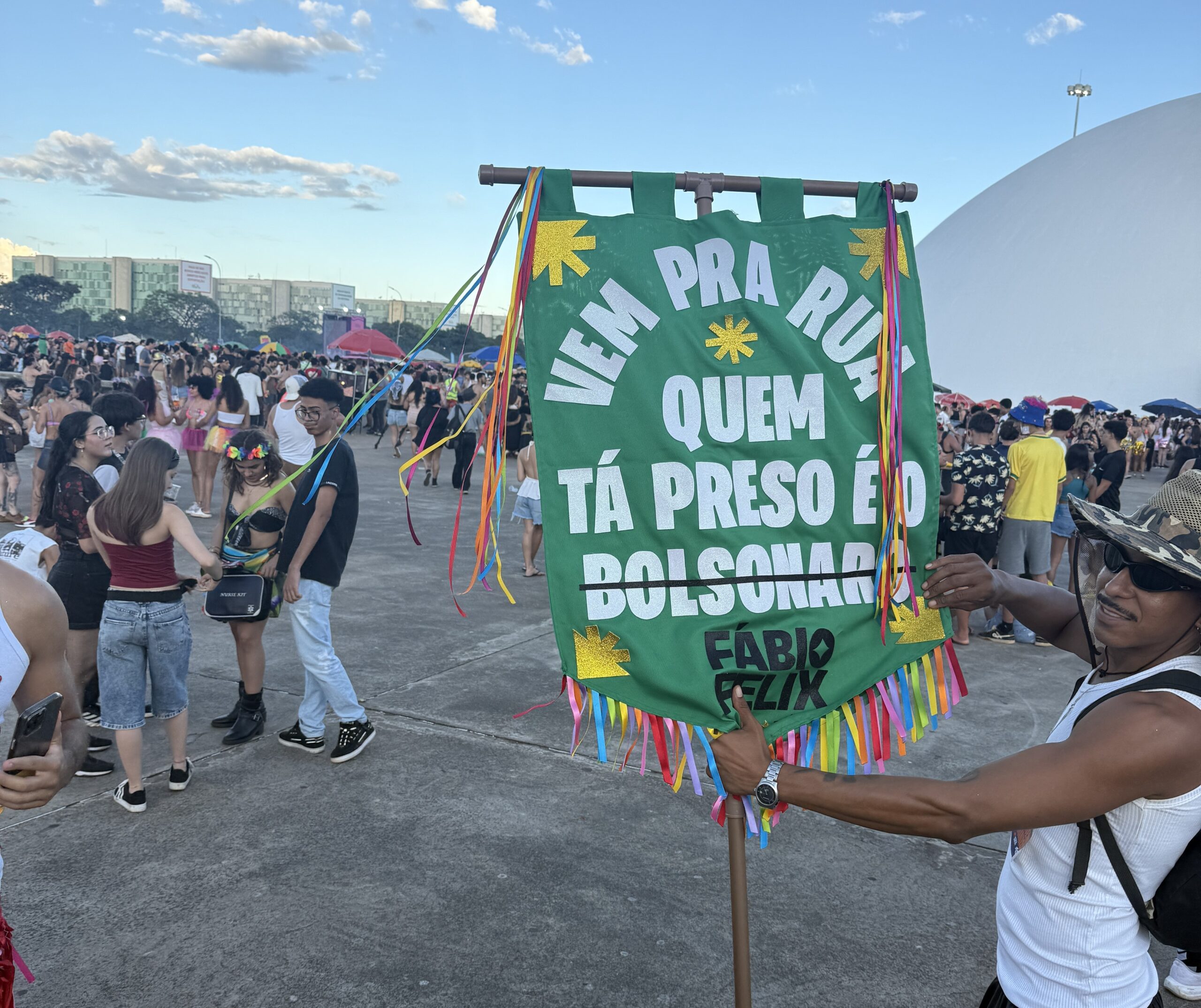Leia mais sobre o artigo Confira a programação do Carnaval 2026 em Brasília, de domingo até terça-feira