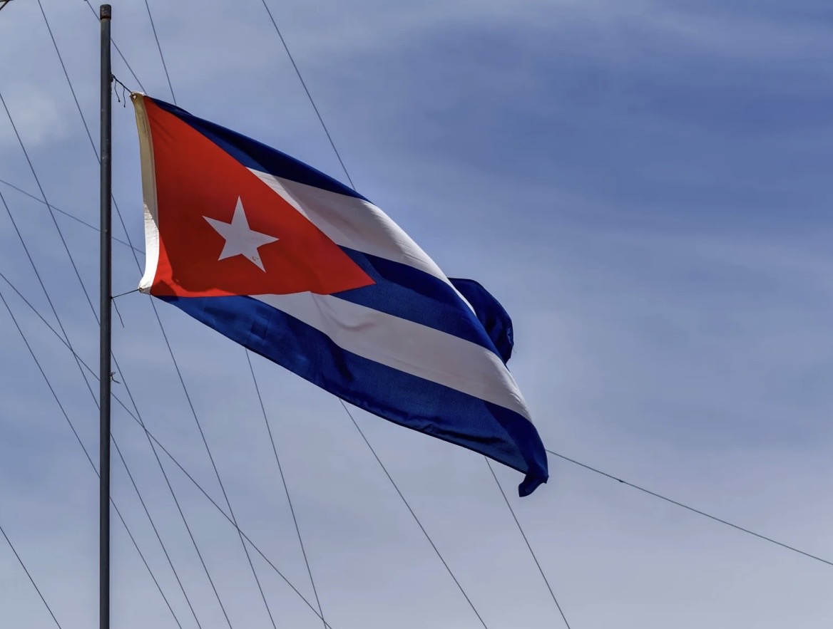 No momento, você está visualizando Caravana de parlamentares e sindicalistas levará mais de 20 toneladas de produtos em ajuda humanitária a Cuba