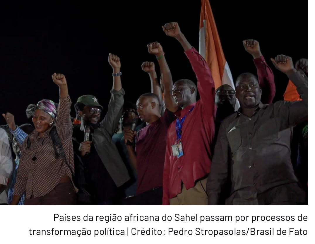 No momento, você está visualizando Após serem expulsos, EUA tentam assegurar o fornecimento de minerais do Sahel africano: ‘Não é parceria, mas extração repaginada’