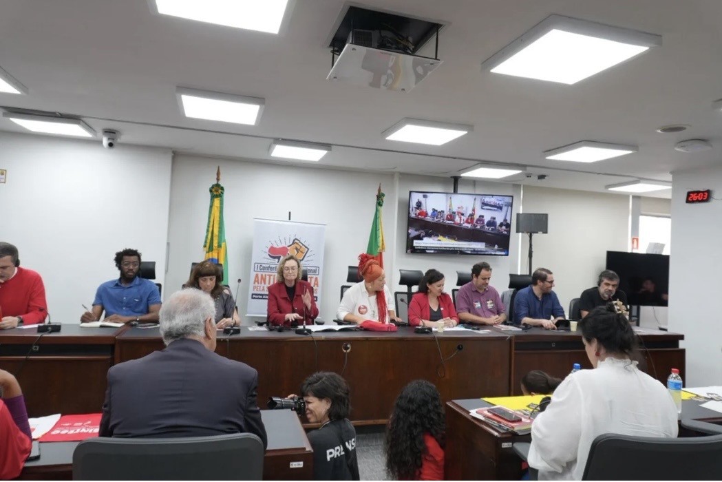 No momento, você está visualizando 1ª Conferência Internacional Antifascista luta pela soberania dos povos