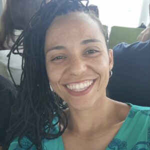 Leia mais sobre o artigo Projeto “Voando com Pepita: uma abelhinha sem ferrão” celebra 10 anos de agroecologia para crianças com lançamento de livro multimídia e inclusivo no DF
