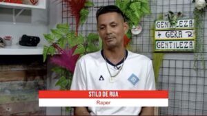 Leia mais sobre o artigo O rapper Stilo de Rua desfila suas rimas na TVComDF e fala do projeto Ilha Urbana em Sobradinho II