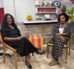 Leia mais sobre o artigo Ciência, ancestralidade e combate às desigualdades: trajetória de pesquisadora da Fiocruz inspira gerações de mulheres negras