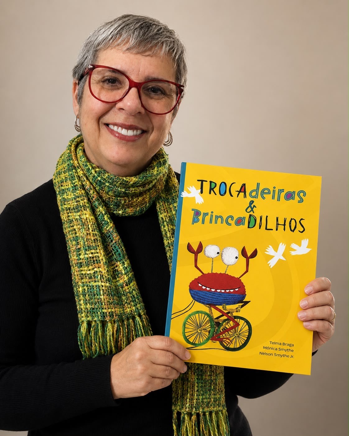 No momento, você está visualizando Livro de poemas “Trocadeiras e brincadilhos” circula por Brasília e São Paulo após oficinas formativas
