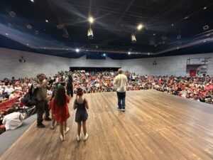 Leia mais sobre o artigo Reunião com cerca de 5 mil pessoas no Sindicato dos Bancários define mobilização para o segundo turno no DF
